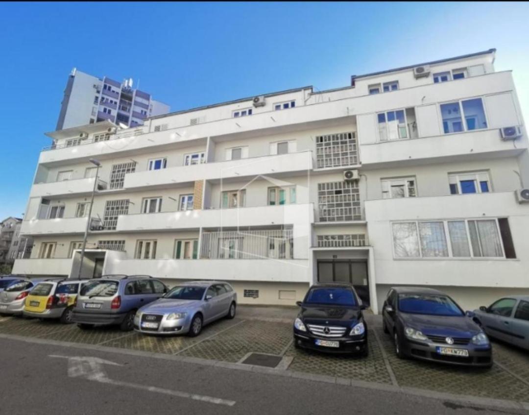 2 Bedroom Centre Apartment Podgorica Exterior foto